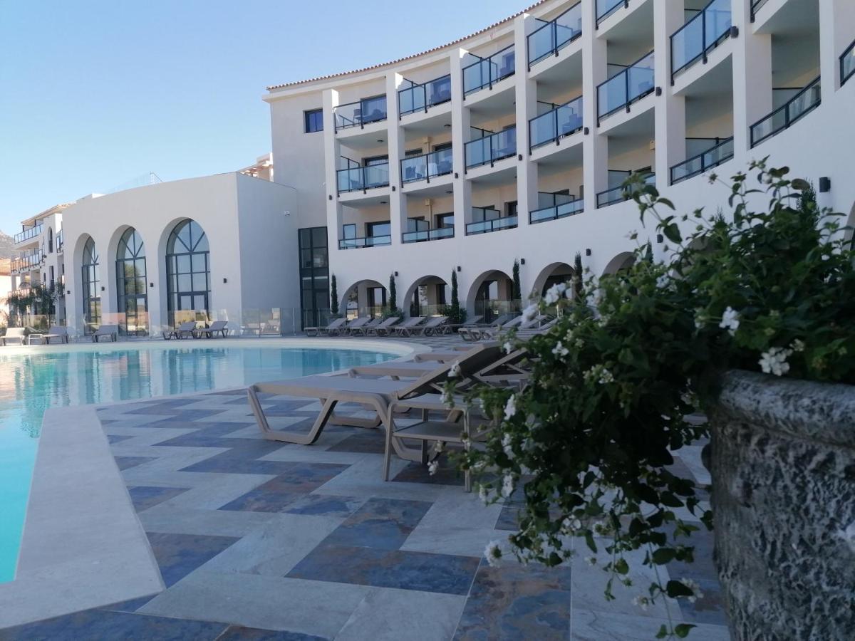 Eco-residence Dolce Paese 5*